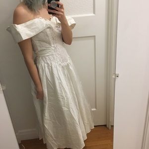 Vintage wedding dress